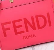 Fendi Sunshine Medium Pink Size 35 x 17 x 31 cm - 6