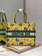 Dior Book Tote Yellow Size 36.5 x 28 x 17.5 cm - 1