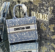 Dior Mini Dior Book Tote Size 26.5 x 21 x 14 cm - 5