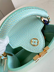 Louis Vuitton Capucines Mini 05 Size 21 x 14 x 8 cm - 3
