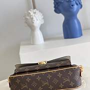 Louis Vuitton M60006 Vintage Crossbody Bag Shoulder Bag Size 27 x 10 x 15 cm - 4