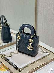  Dior Mini Lady Dior Bag M0505 Deep tan lanin Patent Cannage Calfskin Size 17 x 15 x 7 cm - 5
