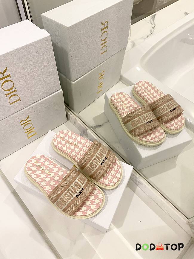 Dior Slippers 16 - 1