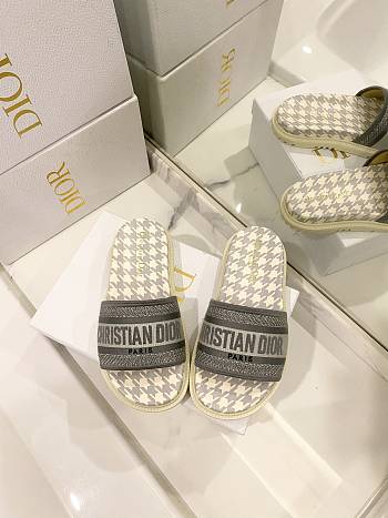 Dior Slippers 18