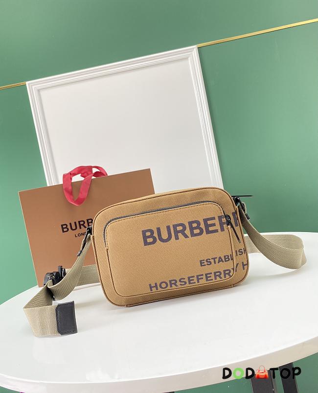 Burberry Menssenger Bag Size 23 x 15 x 7 cm - 1