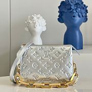 Louis Vuitton Lv Coussin BB Handbag M20567 Size 21 x 16 x 7 cm - 1