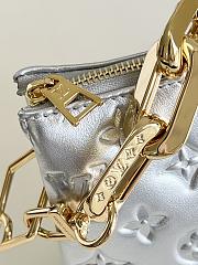 Louis Vuitton Lv Coussin BB Handbag M20567 Size 21 x 16 x 7 cm - 2