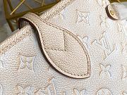 Louis Vuitton LV Neverfull Medium Bag M46231 Size 31 x 28 x 14 cm - 2