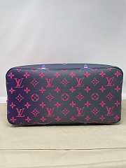 Louis Vuitton Neverfull MM Midnight Fuchsia Tote Bag Size 32 cm - 2