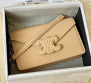 Celine Wallet On Chain Cuir Triomphe Beige Size 19 x 11 x 4 cm - 1