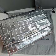 Balenciaga Triplet Organ Chain Bag Silver Size 21 x 8 x 12 cm - 3