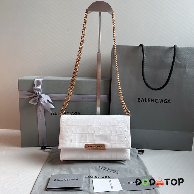 Balenciaga Triplet Organ Chain Bag White Size 21 x 8 x 12 cm - 1
