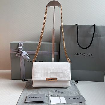 Balenciaga Triplet Organ Chain Bag White Size 21 x 8 x 12 cm