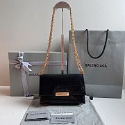 Balenciaga Triplet Organ Chain Bag Black Size 21 x 8 x 12 cm - 1