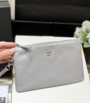Chanel Small Handbag Gray Size 35 x 37 x 7 cm - 4