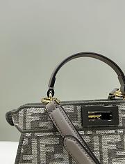 Fendi Peekaboo Bag Size 27.5 x 11.5 x 20.5 cm - 3