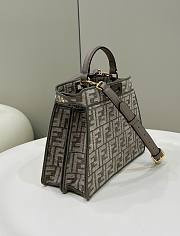 Fendi Peekaboo Bag Size 27.5 x 11.5 x 20.5 cm - 2