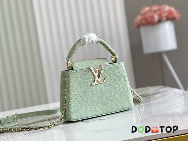 Louis Vuitton LV Capucines Mini Handbag Green Size 21 x 14 x 8 cm - 1