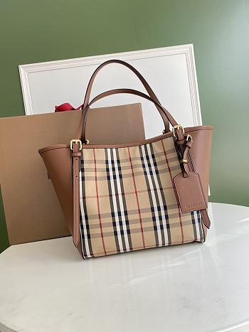 Burberry Shopping Bag Size 28 x 26 cm
