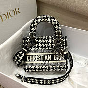 Dior Mini Lady D-Lite Bag Size 17 x 15 x 17 cm - 1