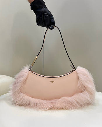 Fendi O’lock Swing Pink Size 11 x 5 x 32 cm
