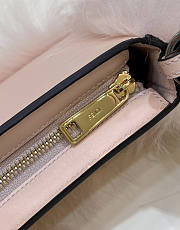 Fendi O’lock Swing Pink Size 11 x 5 x 32 cm - 3