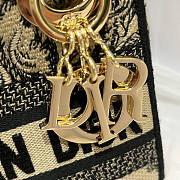 Dior Mini Lady D-Lite Bag 01 Size 17 x 15 x 17 cm - 5