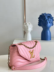 Louis Vuitton New Wave Chain Bag Pink Size 24 x 14 x 9 cm - 5