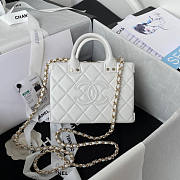 Chanel Cl Vanity Case White Size 11.5 × 15 × 8.5 cm - 1
