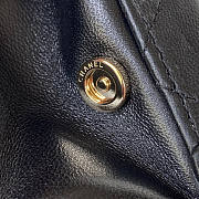 Chanel Cl Vanity Case Black Size 11.5 × 15 × 8.5 cm - 5