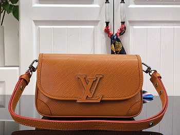 Louis Vuitton Buci Crossbody Bag M59460 Gold Miel Brown Size 24.5 x 15.5 x 9 cm