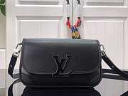 Louis Vuitton Buci Crossbody Bag M59457 Black Size 24.5 x 15.5 x 9 cm - 1