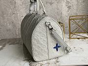 Louis Vuitton LV Keepall 50 Travel Bag  - 5
