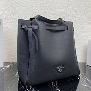 Prada Leather Tote Black Size 33 x 16 x 35 cm - 6