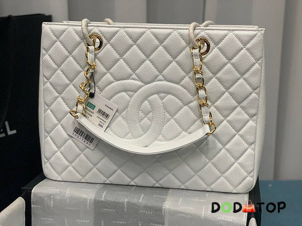 Chanel Tote White In Gold/Silver Hardware Size 24 x 33 x 13 cm - 1