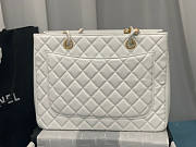Chanel Tote White In Gold/Silver Hardware Size 24 x 33 x 13 cm - 3