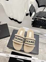 Chanel Slippers 11 - 6