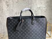 Louis Vuitton LV M44733 Black Flower Briefcase Size 34 x 42 x 14 cm - 4