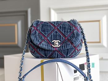 Chanel Shoulder Bag Denim Size 9.5 x 15 x 4.5 cm