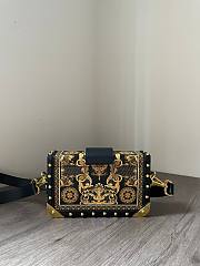 Fendi x Versace Shoulder Bag Size 18.5 x 11.5 x 5 cm - 3