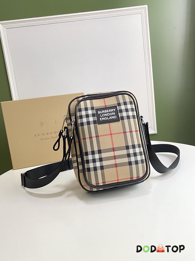 Burberry Shoulder Bag Size 16 x 6.5 x 21.5 cm - 1