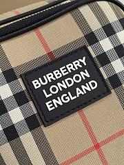 Burberry Shoulder Bag Size 16 x 6.5 x 21.5 cm - 3