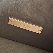 Louis Vuitton LV Dauphin Floral Pattern Size 28 × 17 × 10.5 cm - 4