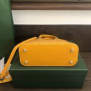 Goyard Vendme Handbag Yellow Size 23 x 18 x 10 cm - 6