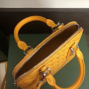 Goyard Vendme Handbag Yellow Size 23 x 18 x 10 cm - 4