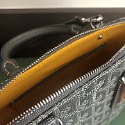 Goyard Vendme Handbag Grey Size 23 x 18 x 10 cm - 5