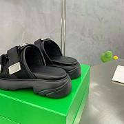 Bottega Veneta Women Flash Padded Technical Fabric Flat Sandals-Black/Green/White - 6