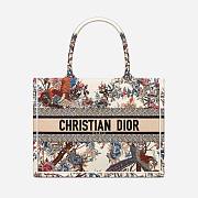 Dior Medium Dior Book Tote Ecru Multicolor Size 36 x 27.5 x 16.5 cm - 3