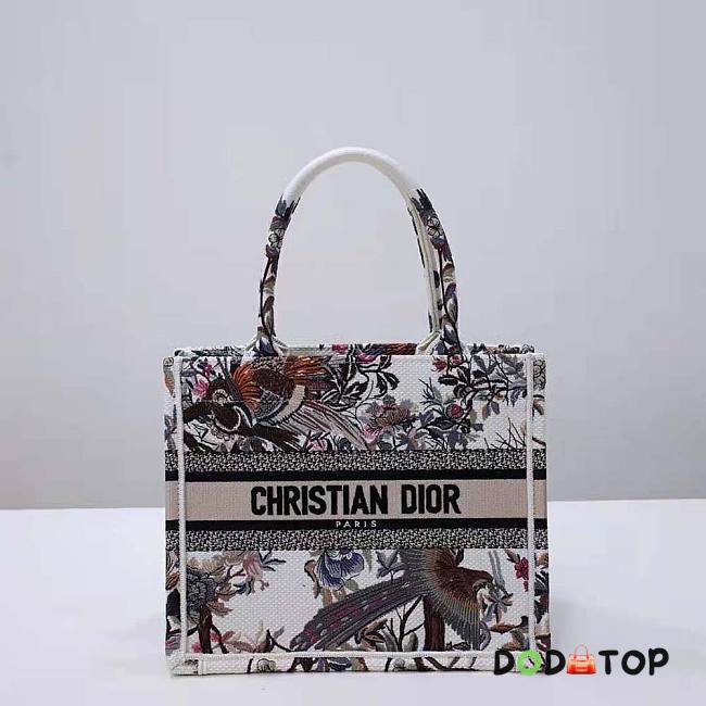 Dior Small Dior Book Tote Ecru Multicolor Size 26.5 x 21 x 14 cm - 1