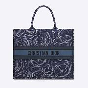 Dior Large Book Tote Blue Dior Roses Embroidery Size 42 x 35 x 18.5 cm - 2
